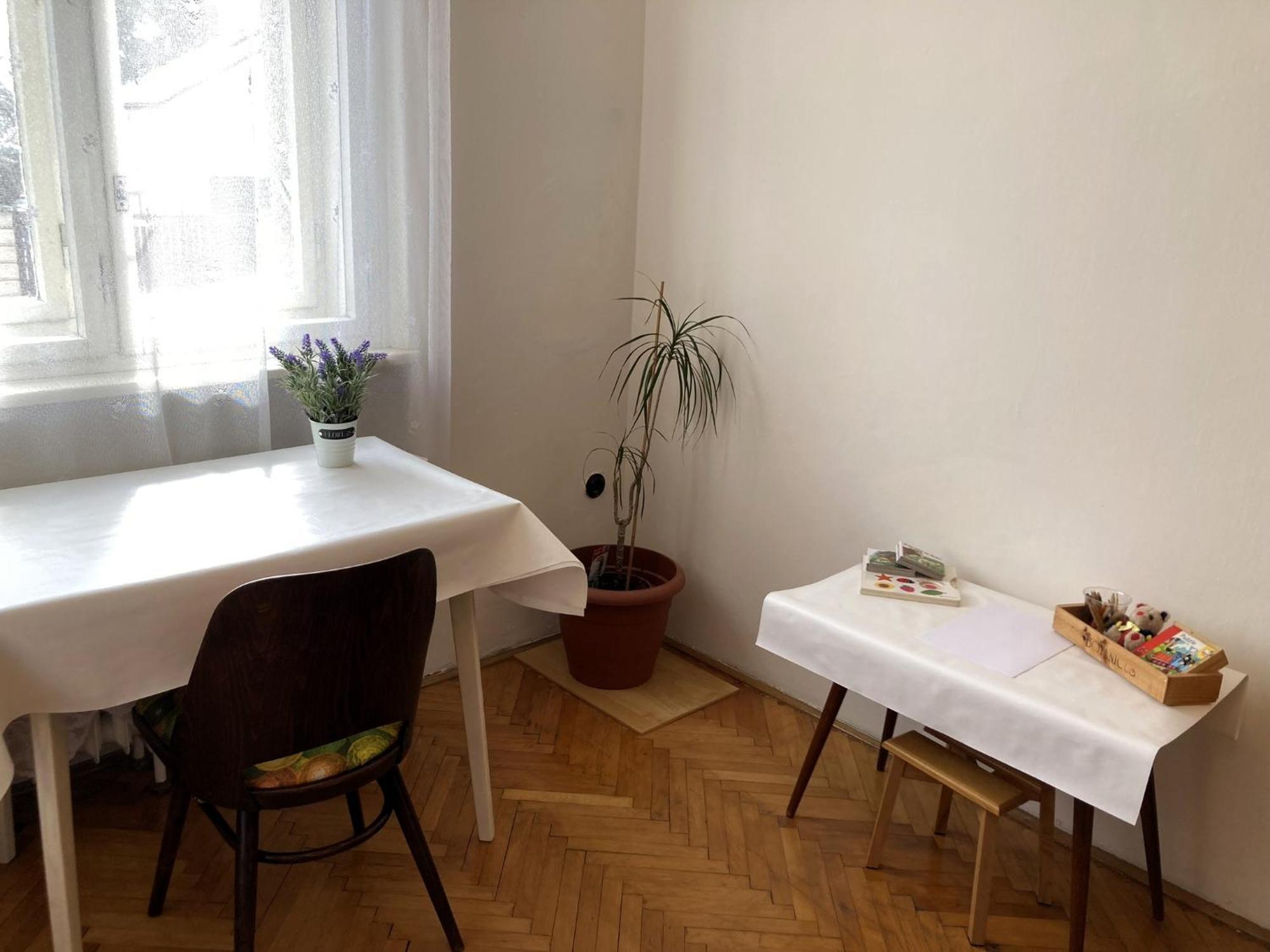 Spacious Apartment - Free Parking! Praga Esterno foto
